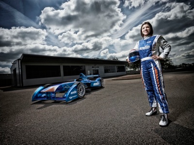 1 British racer Katherine Legge has today signed for newly titled Amlin Aguri Formula E team becoming the first female driver for the new all electric FIA Formula E Championship